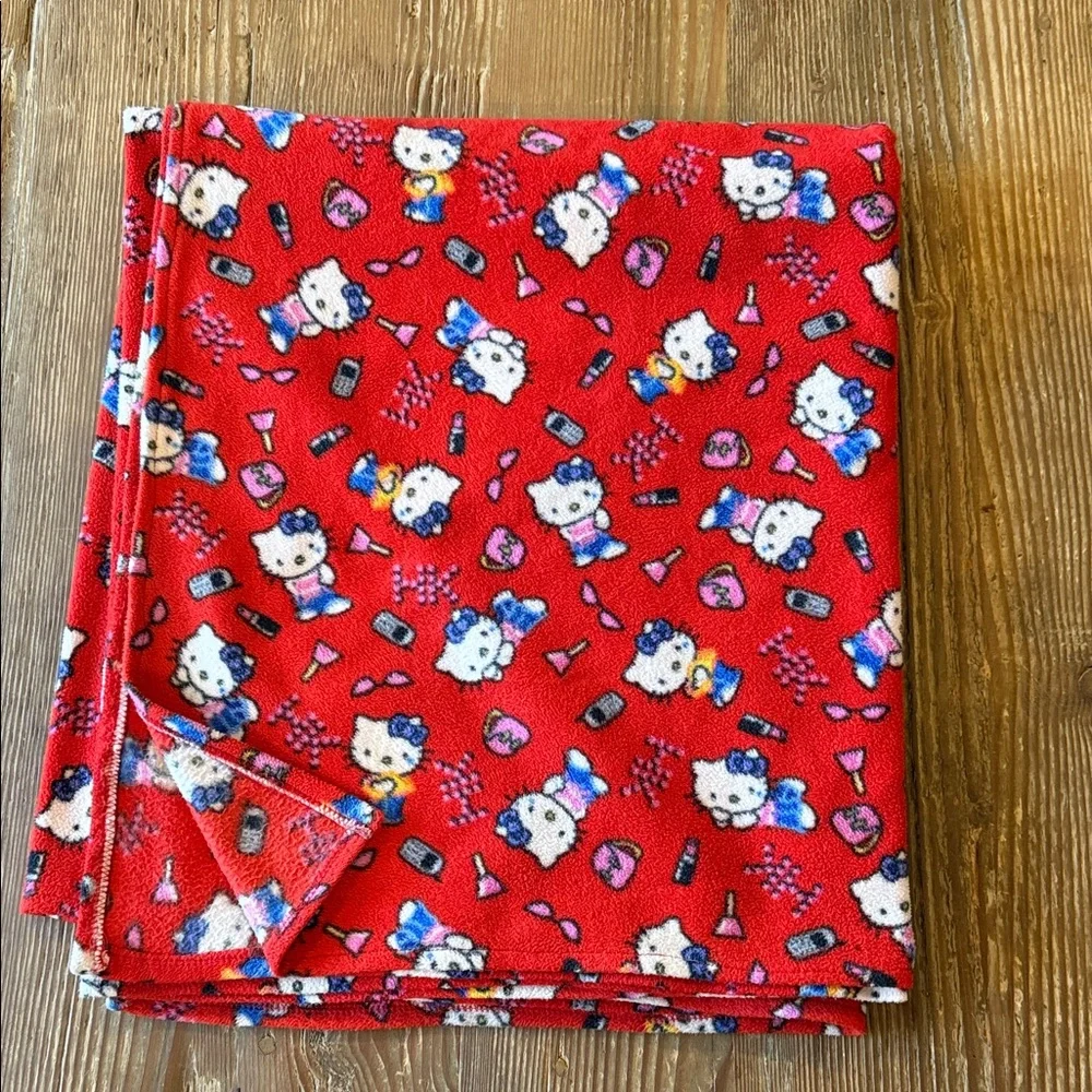 Hello Kitty Red and White Throw Blanket